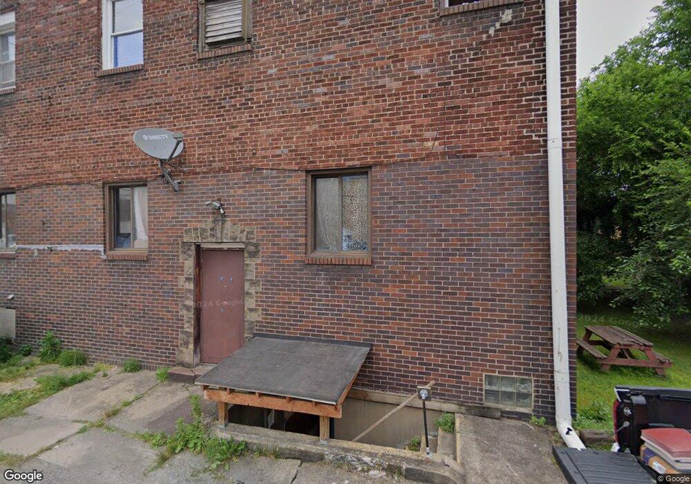 1115 6th Ave unit 1, Beaver Falls, PA 15010 - photo 1