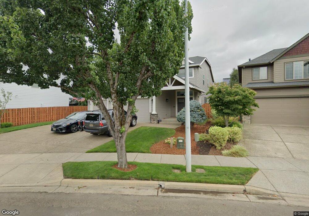 305 W Edgewood Dr, Newberg, OR 97132 - photo 1