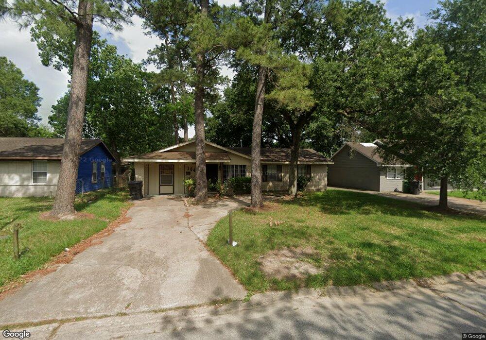 10414 Hollyglen Dr, Houston, TX 77016 - photo 1