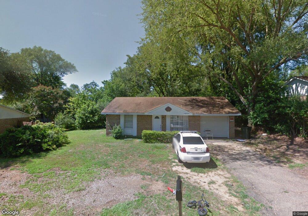 1609 Milam Dr, Tyler, TX 75701 - photo 1