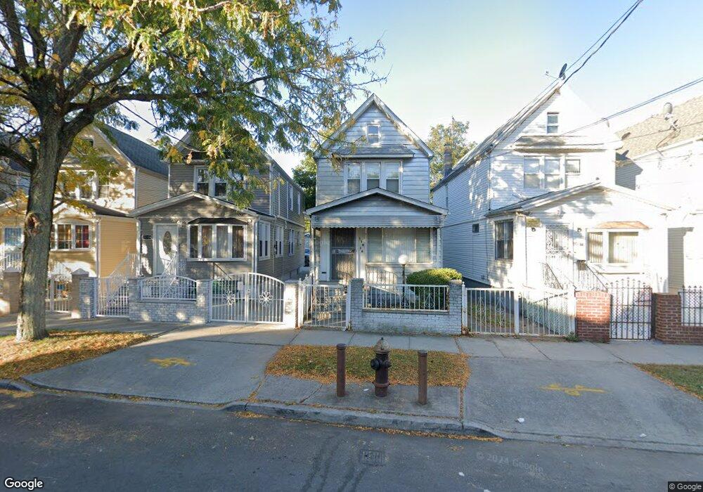 11016 Liverpool St, Jamaica, NY 11435 - photo 1