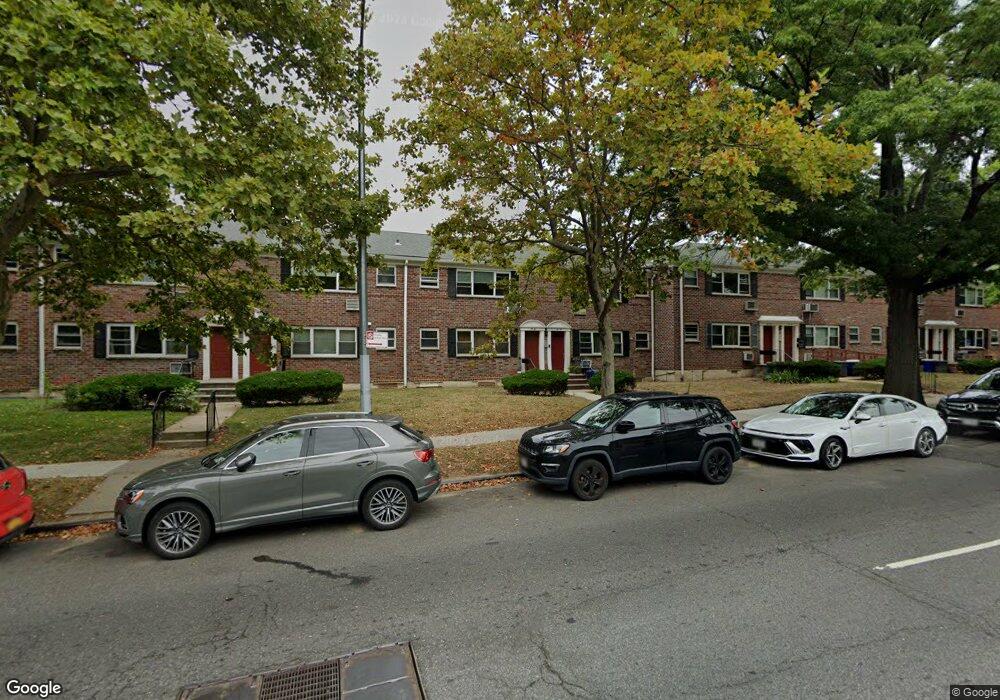 15257 Jewel Ave unit A, Flushing, NY 11367 - photo 1