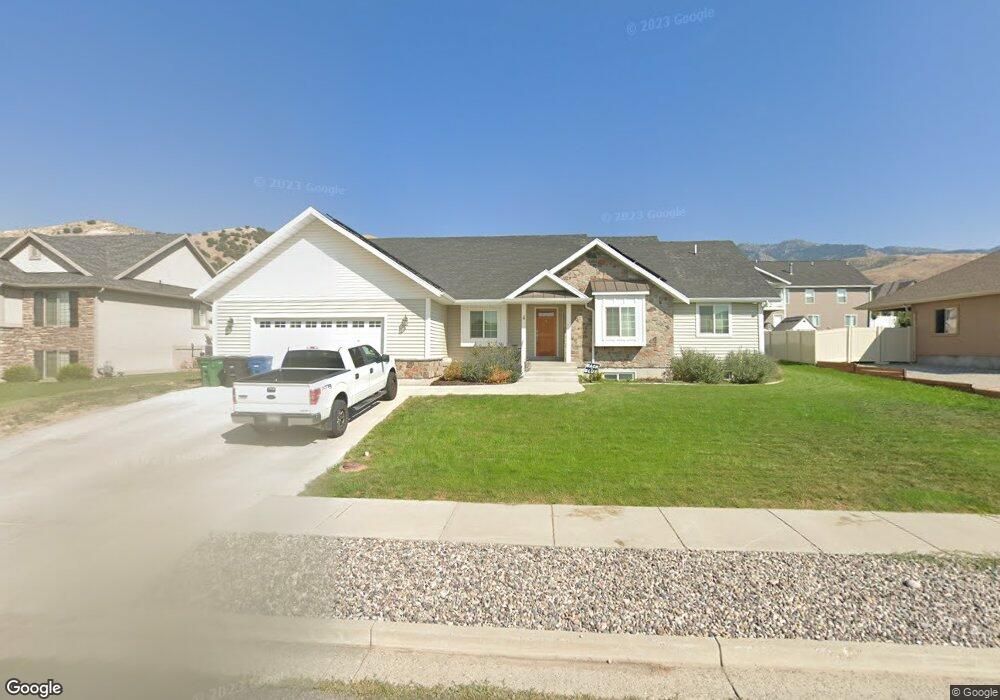 4 S 1050 E unit 6, Smithfield, UT 84335 - photo 1