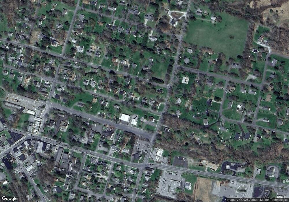 8 Simmons St, Millerton, NY 12546 - photo 1