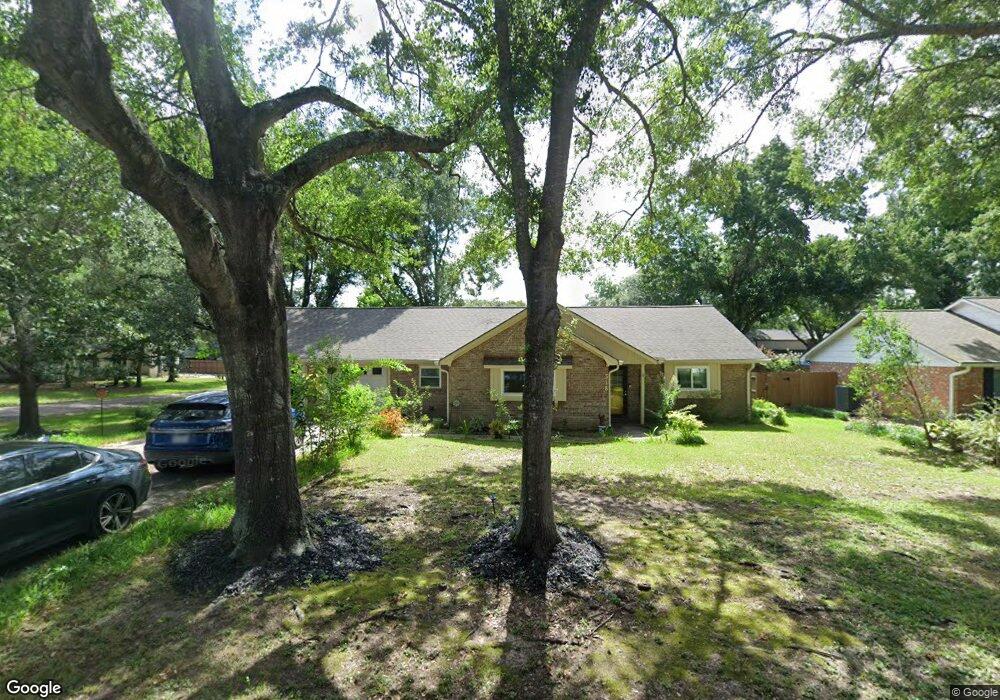 318 Beaumont Dr, Magnolia, TX 77354 - photo 1