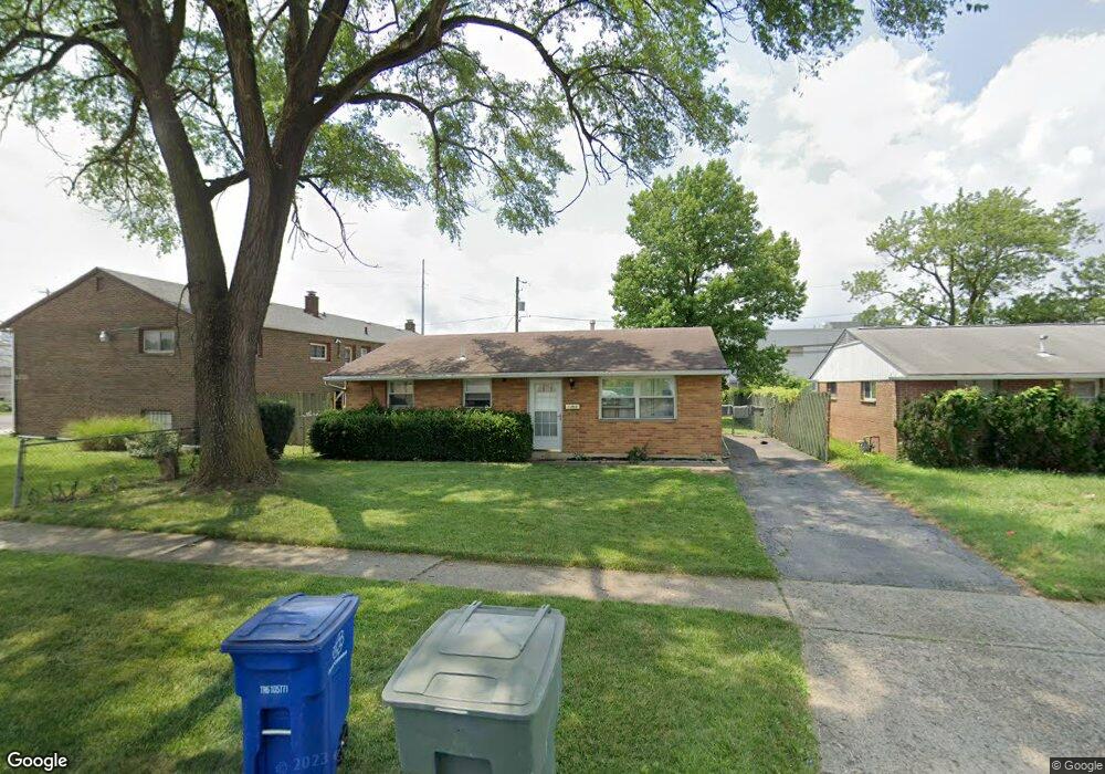 1303 Beechwood Rd, Columbus, OH 43227 - photo 1