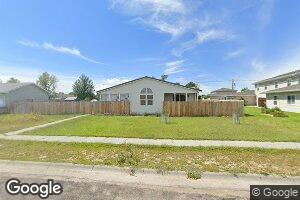 805 N Moon St, Valentine, NE 69201