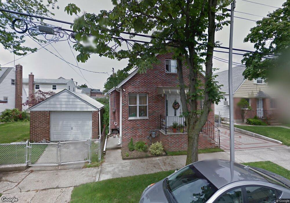 13811 63rd Ave, Flushing, NY 11367 - photo 1