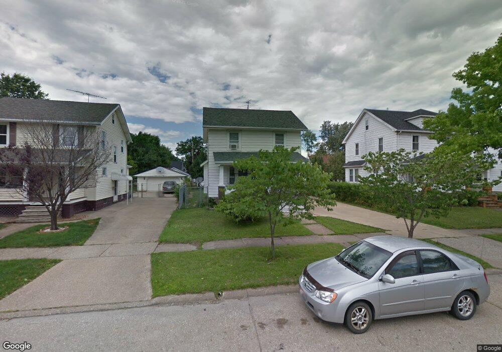 2229 E 33rd St, Lorain, OH 44055 - photo 1