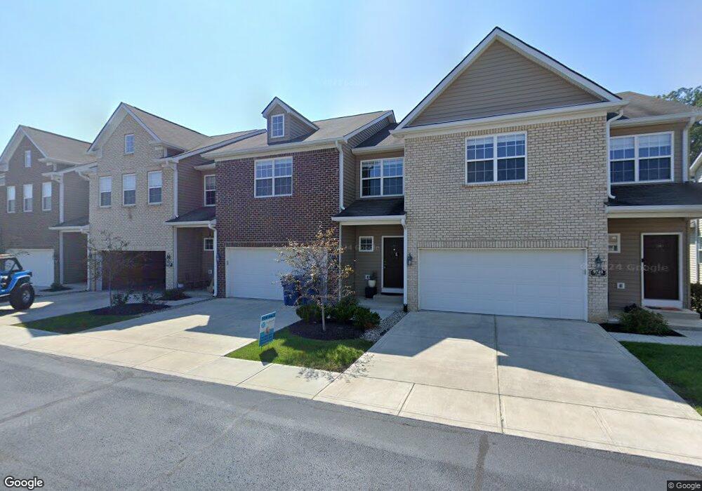 9749 Thorne Cliff Way unit 105, Fishers, IN 46037 - photo 1