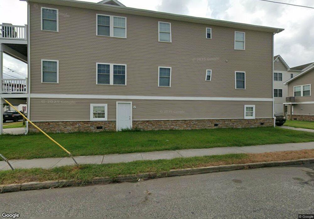 444 W Garfield Ave, Wildwood, NJ 08260 - photo 1