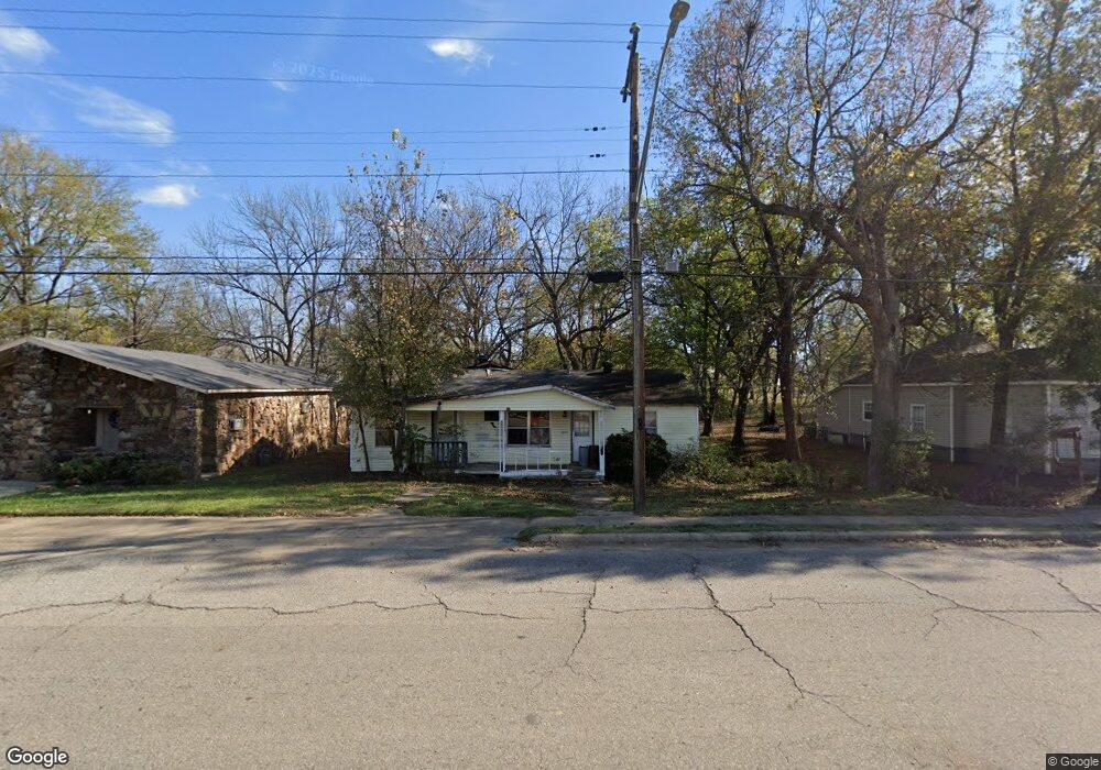 454 N Main St, Mulberry, AR 72947 - photo 1