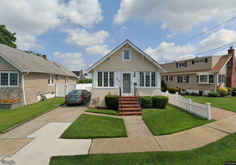 827 Jefferson St, Baldwin, NY 11510 - photo 1