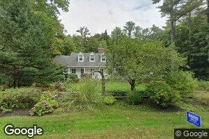 4 Ole Musket Rd, Cumberland Foreside, ME 04110
