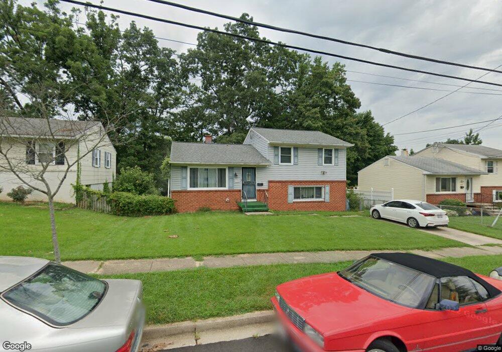 6900 Elbrook Rd, Lanham, MD 20706 - photo 1