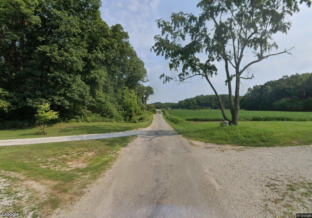 1025th E Ave, Effingham, IL 62401 - photo 1