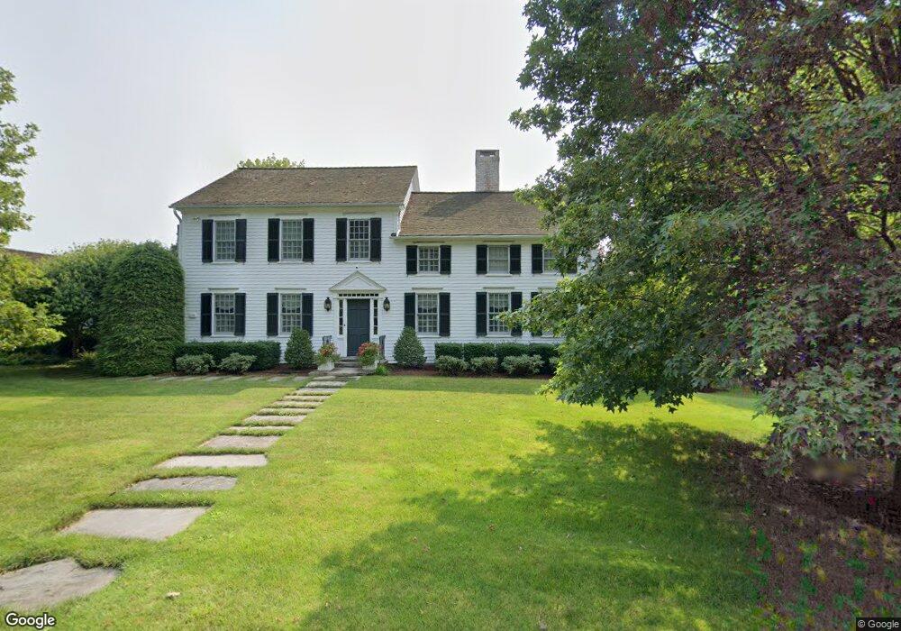 35 Queen St, Newtown, CT 06470 - photo 1