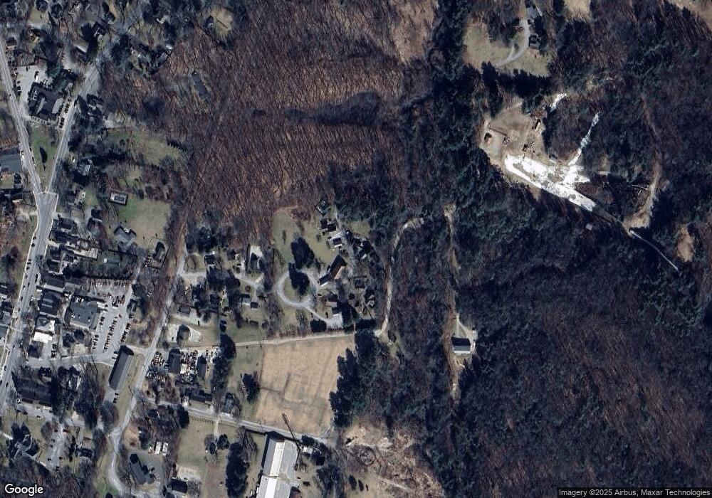 39 Fowler St, Salisbury, CT 06068 - photo 1