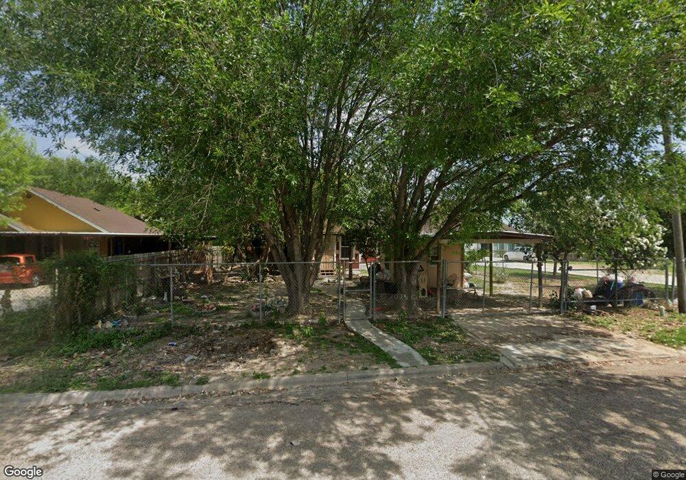 1012 Lark Cir, Alamo, TX 78516 - photo 1