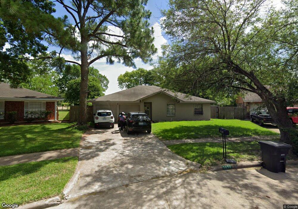 5814 Par Four Dr, Houston, TX 77088 - photo 1