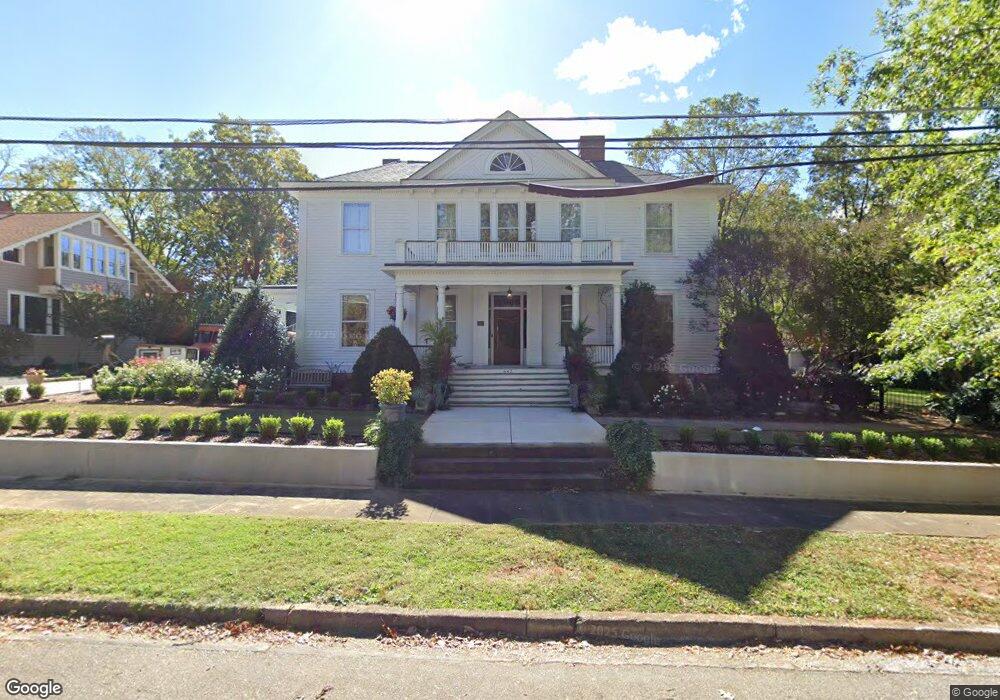 643 Walnut St, Statesville, NC 28677 - photo 1