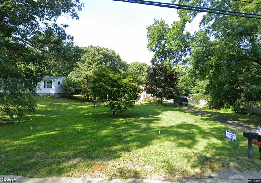 98 Lillibridge Rd, Plainfield, CT 06374 - photo 1