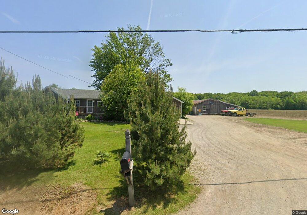 4704 Middle Rd, Conneaut, OH 44030 - photo 1