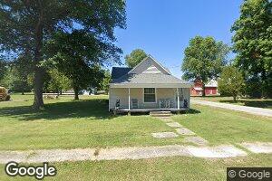 101 Central St, Cisne, IL 62823