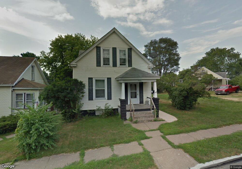 2117 W 6th St, Davenport, IA 52802 - photo 1