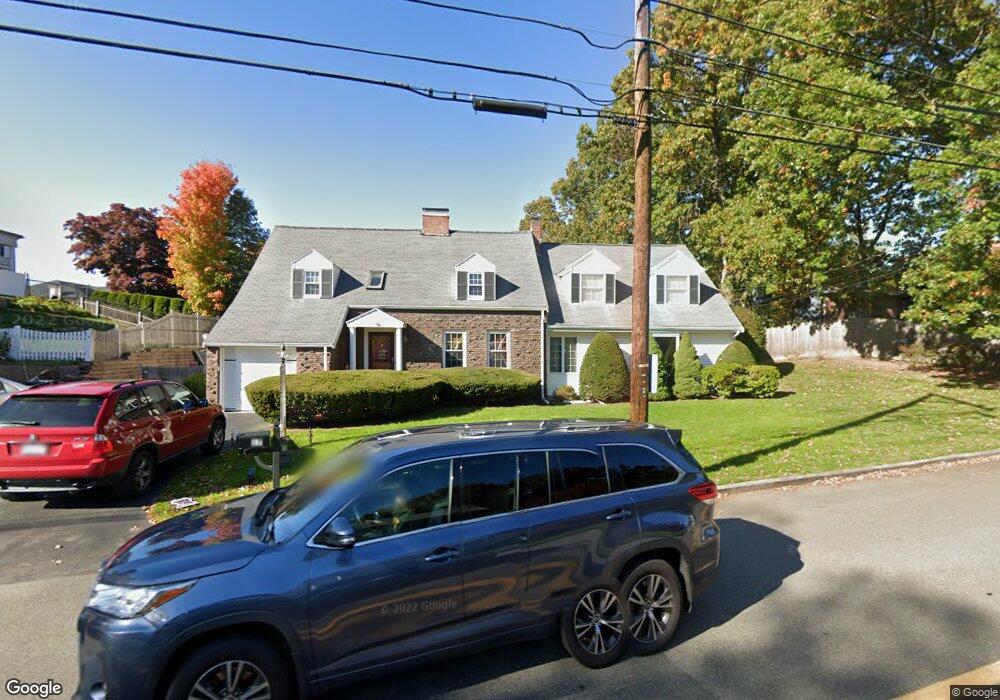 17 Forest St, Stoneham, MA 02180 - photo 1