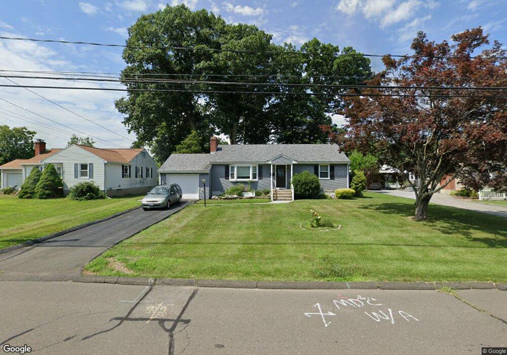 42 Woodmere Rd, Newington, CT 06111 - photo 1