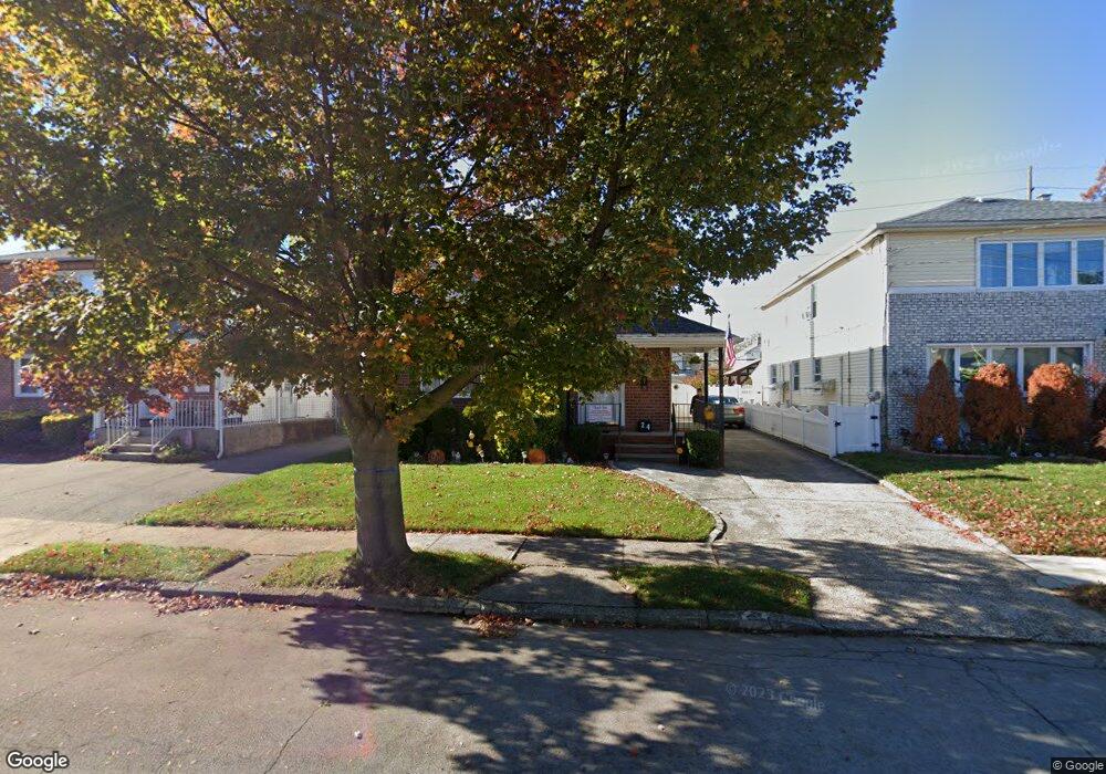 24 Gibson Blvd, Valley Stream, NY 11581 - photo 1