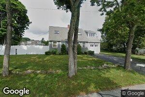 11 Smith St, South Dartmouth, MA 02748