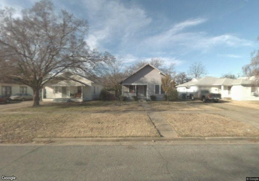 1208 N Harrison Ave, Sherman, TX 75090 - photo 1