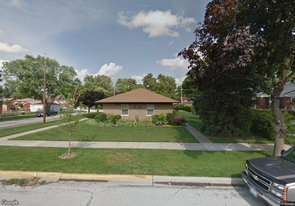 1401 Hull Ave, Westchester, IL 60154 - photo 1