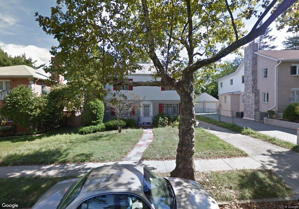 8221 189th St, Hollis, NY 11423 - photo 1