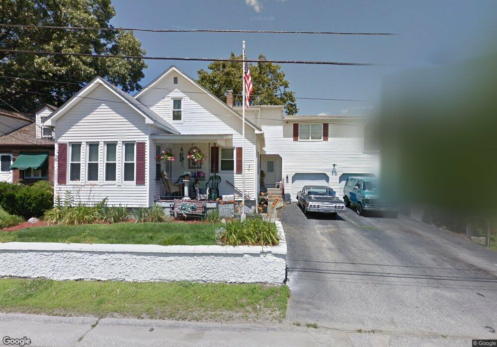 276 Morin St, Woonsocket, RI 02895 - photo 1