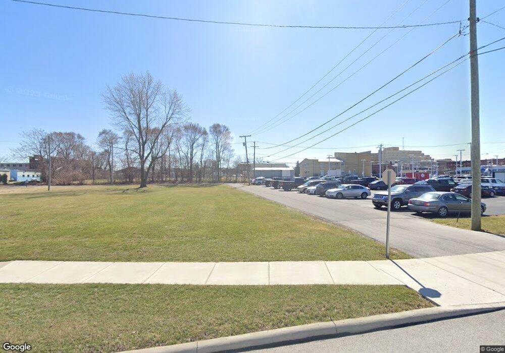 319 E Main Cross St, Findlay, OH 45840 - photo 1