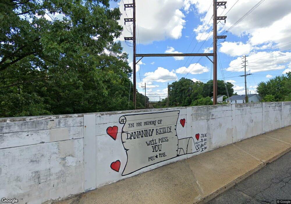 49 Rozlyn Ln, Laurence Harbor, NJ 08879 - photo 1