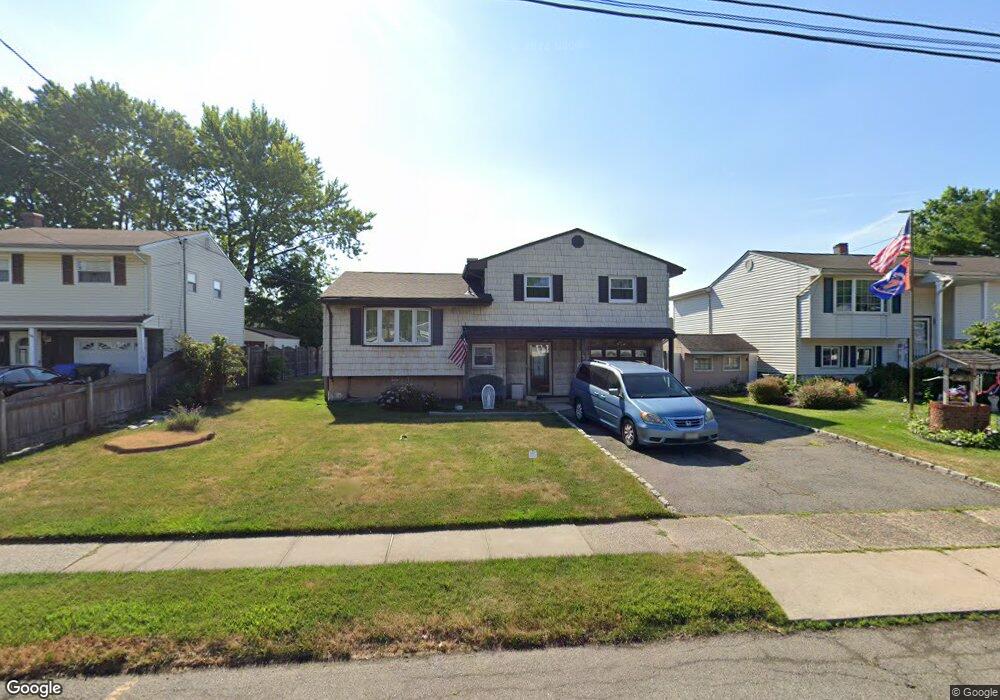 150 Rosewood Ln, Port Reading, NJ 07064 - photo 1