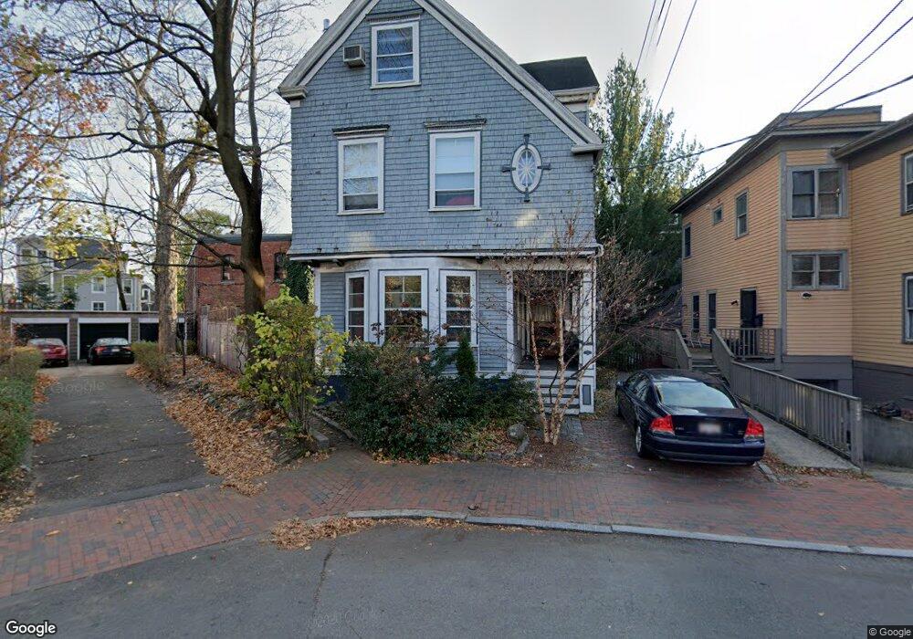 26 Forest St unit 2, Cambridge, MA 02140 - photo 1