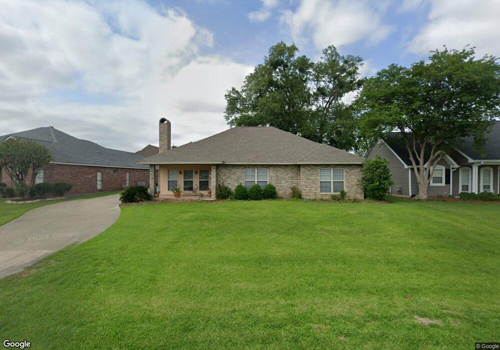 2628 Lorraine Ln, Lake Charles, LA 70605 - photo 1