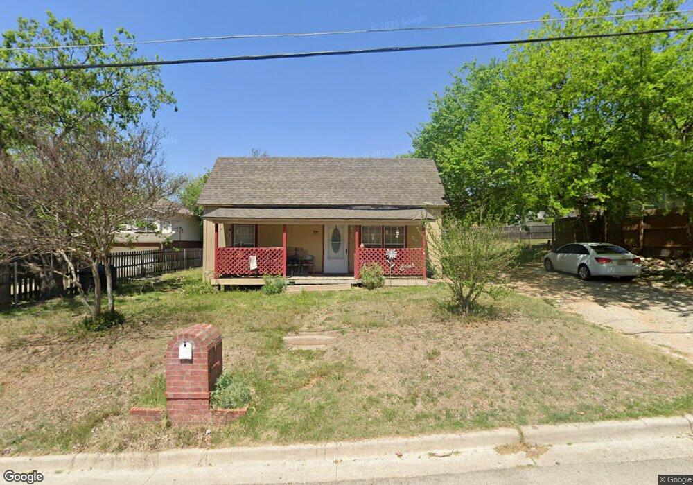 423 Soward Ave, Weatherford, TX 76086 - photo 1