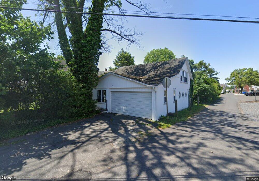 42 S 2nd St, Quakertown, PA 18951 - photo 1