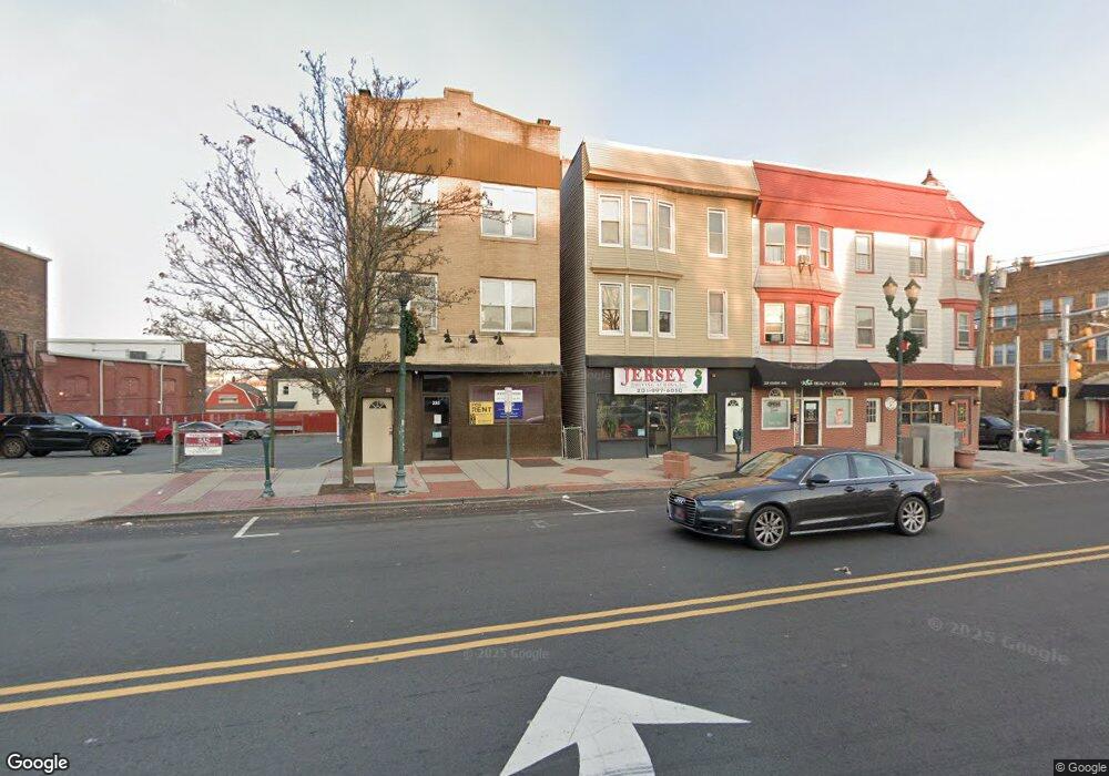 233 Kearny Ave unit 3F, Kearny, NJ 07032 - photo 1