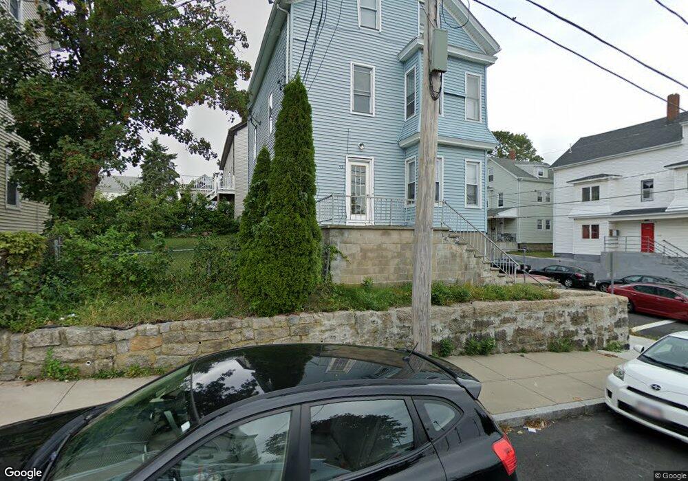 93 Fenner St unit 3, Fall River, MA 02724 - photo 1