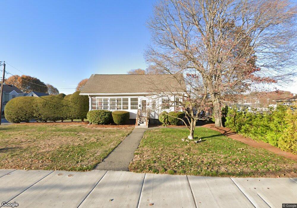 2 Elm St, Stoneham, MA 02180 - photo 1