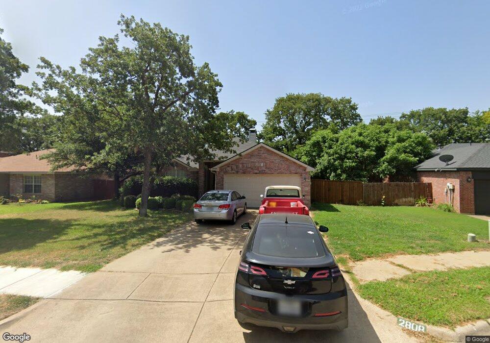2808 Memorial Dr, Denton, TX 76210 - photo 1