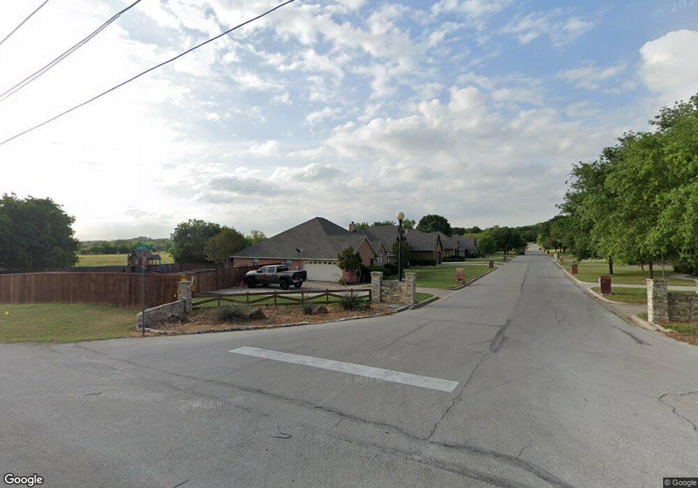 105 Golfers Way, Azle, TX 76020 - photo 1