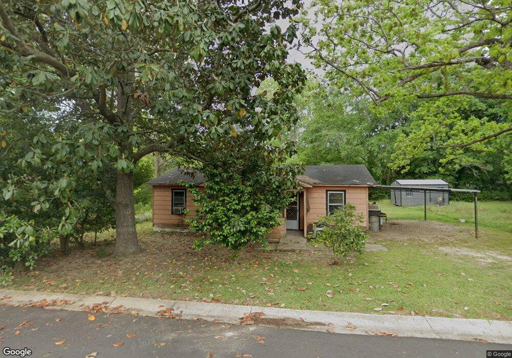 127 Sawyer Ln, Fitzgerald, GA 31750 - photo 1